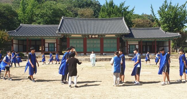 나주향교 굽은 소나무 학교 프로그램 운영 모습&nbsp;