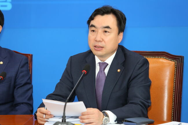 윤관석 국회 산업통상자원중소벤처기업위원장(인천남동을, 더불어민주당)