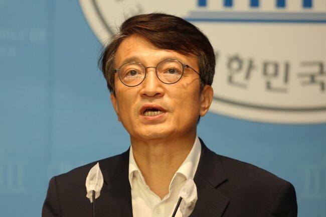더불어민주당 김의겸 의원(국회 법제사법위원회&middot;정보위원회, 비례대표)