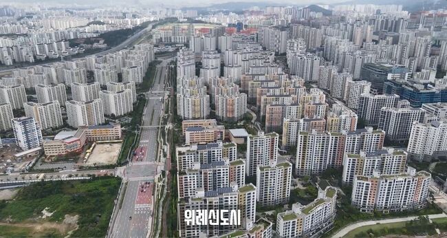 송파구가 지방재정 우수사례를 발굴하는 &lsquo;제15회 대한민국 지방재정 대상&rsquo;에서 40억원의 세외수입 확보로 행정안전부장관상을 수상했다.&nbsp;