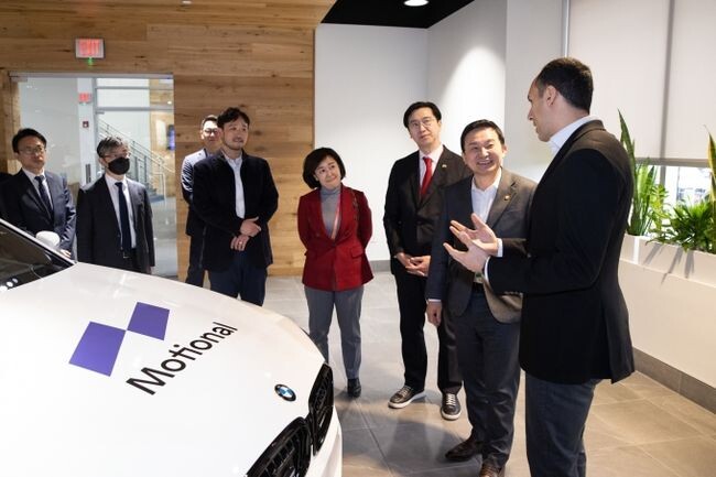 <span contenteditable="true">원희룡 국토교통부 장관은 한국 시간 기준 지난 8일 미국 라스베가스에서 자율주행 전문기업인 모셔널社를 방문하여 최고경영진과 미래 모빌리티 비전을 논의하고 이를 실현시킬 방안을 모색했다고 밝혔다. 사진=국토교통부 제공