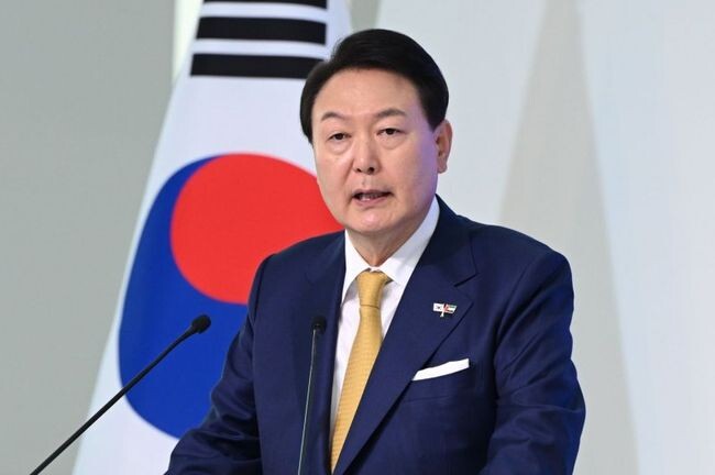 윤석열 대통령이 지난 1월 17일 미래비전 두바이 포럼에 참석해서 인사말을 하고 있다. (대통령실) 