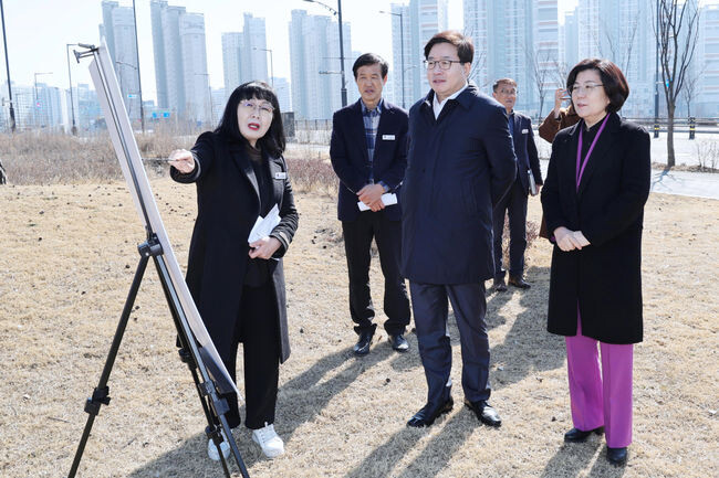 염태영 경기도 경제부지사 안성시 현안사업 현장 방문 (사진제공=안성시청)