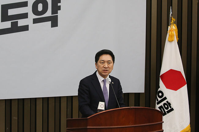 16일 오후 국회 본청에서 진행된 국민의힘 정책의원총회에서 김기현 국민의힘 대표가 발언하고 있다.