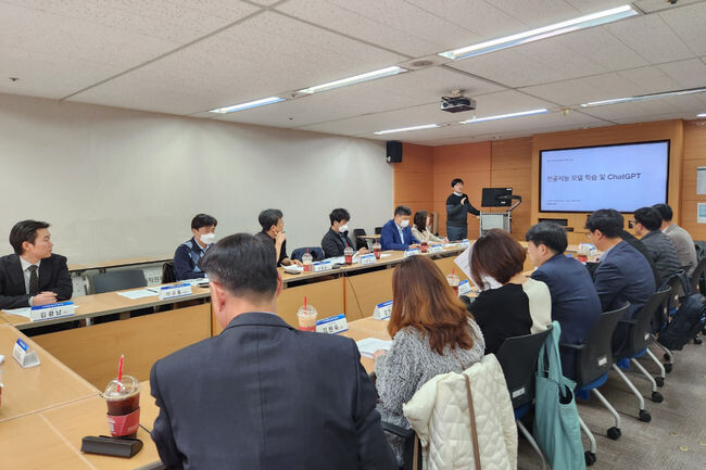 전문가들, 생성 AI 기술 과정 함께 짚으며 저작권 쟁점 논의 (사진제공=문체부)
