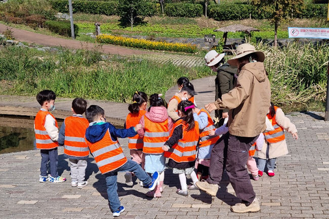에코스페이스 연의 &lsquo;연의키즈스쿨&rsquo; 수업 전경(사진=양천구청 제공)