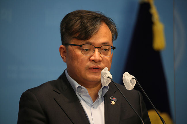 12일, 더불어민주당 이동주 의원이 '상업등기법 일부개정법률안'을 대표 발의했다.
