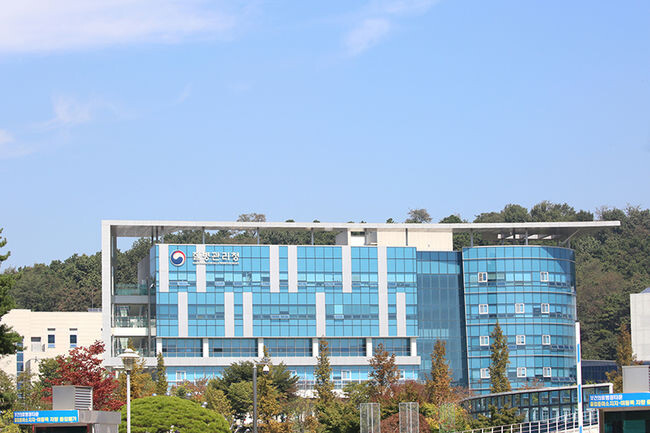 지난 금요일 오전 10번째 확진환자 발생 이후 현재까지 국내 3명의 엠폭스 확진 환자가 추가로 발생했다.
