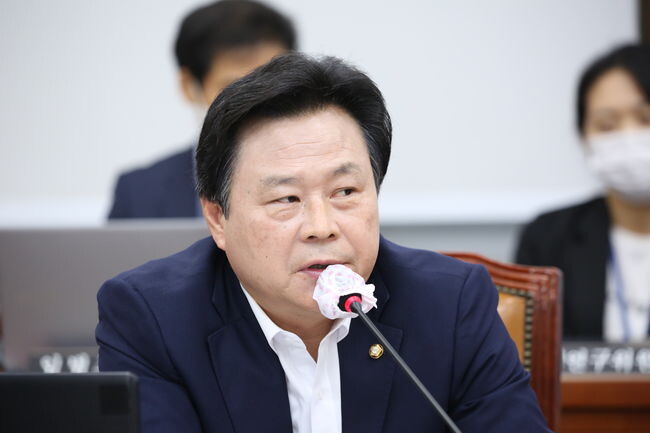 강기윤 의원(경남 창원시 성산구, 보건복지위원회 간사)