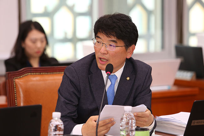 국회 과학기술정보방송통신위원회 소속 박완주 의원(충남 천안을&middot;3선)