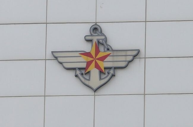 국방부와 병무청은 행정기본법 및 민법 개정에 따라 행정‧사법 분야의 나이가 만 나이로 통일되더라도 병역법상 연령기준은 현행을 유지하여 만 나이 적용이 제외된다고 밝혔다.