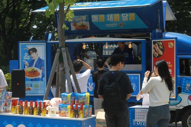 팔도가 운영 중인 '팔도비빔면 푸드트럭'&nbsp;