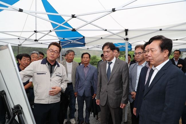국민권익위원회는 14일 오전 서후면 행정복지센터에서 김태규 부위원장 주재로 현장조정회의를 개최해 S자 형태의 지방도 924호선을 직선 형태로 개량하기로 최종 합의했다.