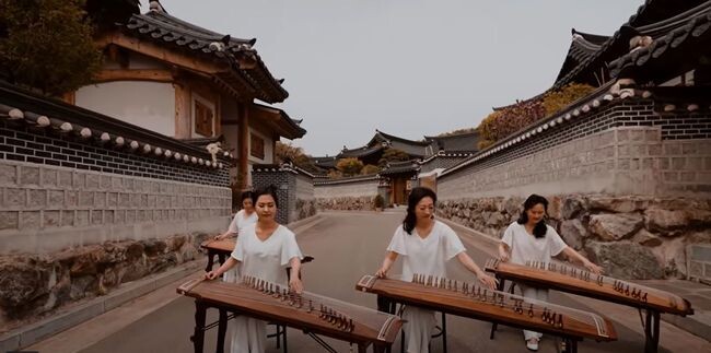 청주시립국악단 뮤직비디오 &lsquo;신바람&rsquo;동유럽 필름 페스티벌 특별상 수상_참고사진(미래지 한옥마을)