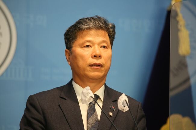 국회 보건복지위원회 서영석 의원(더불어민주당, 경기 부천시 정)