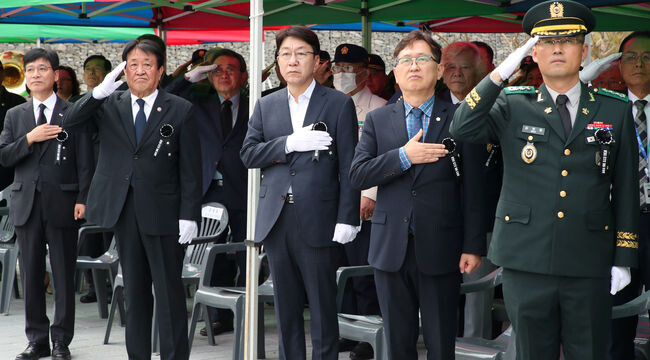 월남전에 참전했다 산화한 전주시 거주 전사자 46위의 넋을 기리는 합동 위령제가 열렸다.