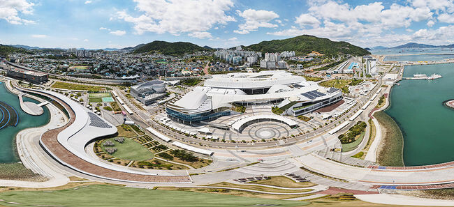 여수시가 한국 이스포츠 문화산업 한 단계 도약의 시금석이 될 ‘2023 한중일 이스포츠 대회’ 개최 준비에 만전을 기하고 있다. 