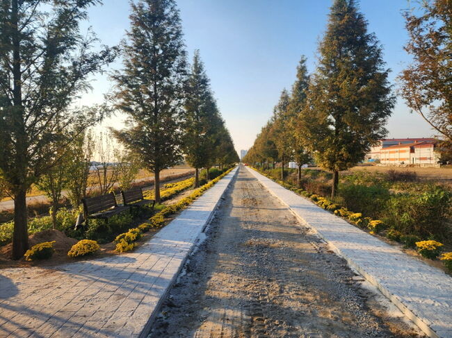 “맨발로 산책해볼까” 익산시, 솜리메타누리길 이색 산책로