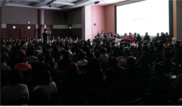조정훈 의원의 대구 콘서트 모습&nbsp;
