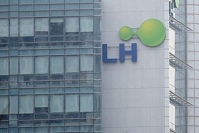 LH