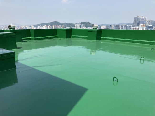 옥상방수 공사 후 개선된 모습