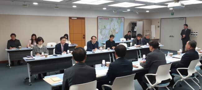 간담회 사진 