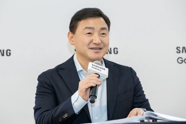 1월 17일(현지시간) 미국 새너제이(San Jose)에서 삼성전자 MX(Mobile eXperience) 사업부장 노태문 사장이 &lsquo;삼성 갤럭시 언팩 2024&rsquo; 행사 직후 국내 기자 간담회를 진행하고 있다.&nbsp;