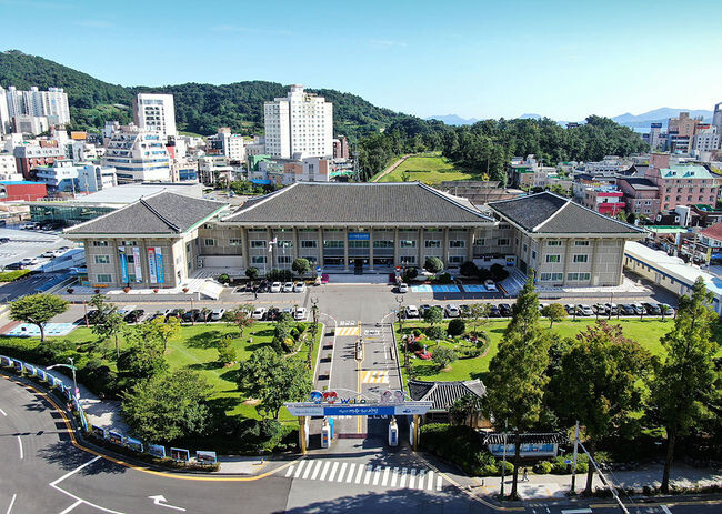 여수시가 대당 3,750만 원의 수소전기자동차 구매보조금을 지원한다. 