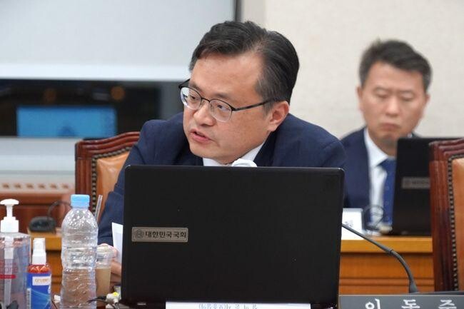 이동주 더불어민주당 국회의원(산업통상자원중소벤처기업위원회, 원내부대표)