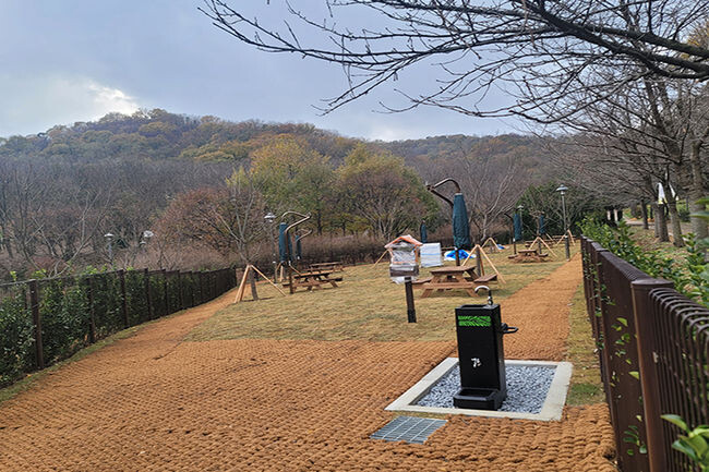 인천광역시 인천대공원사업소는 부평구 청천동 원적산공원에 반려동물놀이터 조성을 마치고 오는 3월 5일부터 본격 개장할 계획이라고 밝혔다. 