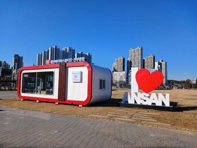 영상 전문가를 꿈꾸는 청년들이여, 선부광장으로 오라(선부광장에 위치한 스튜디오 사진)