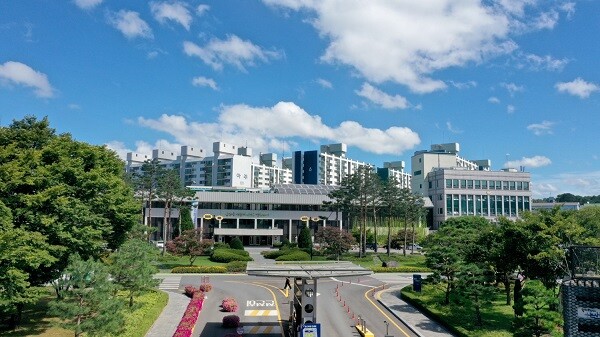 충남 논산시는 시민들의 안전 의식을 높이고 노후.취약 시설의 재난 예방을 위해 ‘2024년 집중 안전 점검 주민 신청제’를 시행한다고 밝혔다.