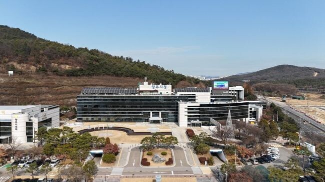 양주시(시장 강수현)는 미세먼지 저감 및 대기환경 개선을 위한 '2024년 조기폐차 보조금 지원사업'을 추진한다고 7일 밝혔다.