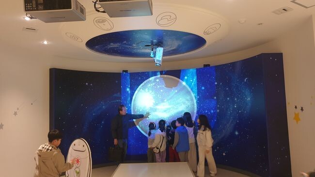 청주랜드, 어린이들과 태양광주택 만들기 했어요