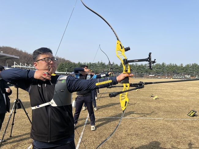 청주시청 김우진, 2024년도 양궁 국가대표 1차 평가전 1위