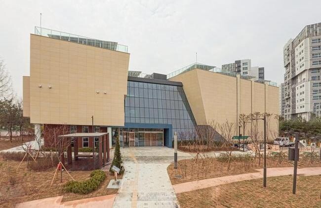 서울 강서구(구청장 진교훈)는 각종 재난과 위험상황을 직접 체험하고 대비할 수 있는 체험형 안전교육시설인 '마곡안전체험관'의 조성을 완료했다고 밝혔다.