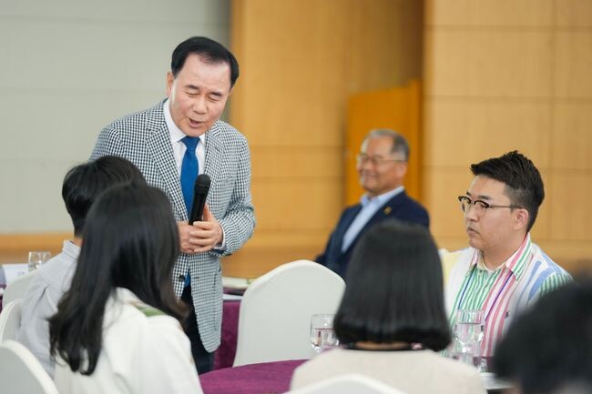 충남교육청, 저경력 공무원 소통&middot;공감 배움자리 개최