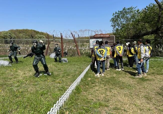 경기도가 오는 5월 14일(화)부터 '비무장지대(DMZ) 평화의 길 테마노선'을 개방한다.