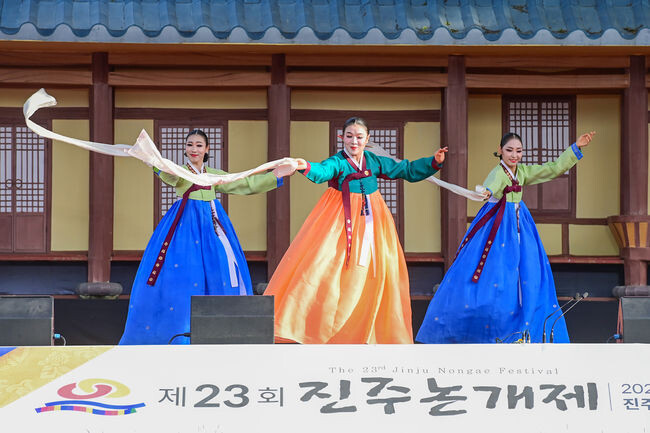 &nbsp;&lsquo;제1회 전국 교방문화 대제전&rsquo;을 개최