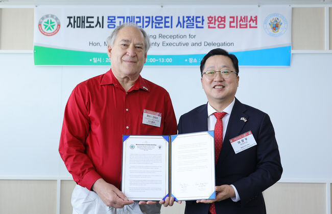 대전시-美 몽고메리카운티, 경제&middot;과학 협력 맞손-사진 왼쪽이 마크 엘리치 몽고메리카운티 시장&nbsp;
