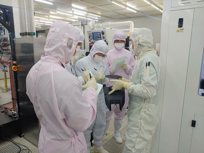 경기도, 첨단 반도체 인력 양성을 위한 교육 프로그램 참가자 모집-현장사진&nbsp;