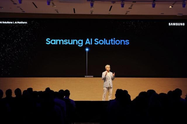 <span contenteditable="true">미국 실리콘밸리에서 열린 &lsquo;삼성 파운드리 포럼 2024(Samsung Foundry Forum 2024)&rsquo;에서 삼성전자 파운드리 사업부장 최시영 사장이 기조연설을 하고 있다