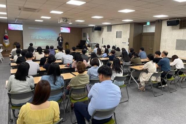 인천 동구, 노인일자리 참여자 통합교육 실시