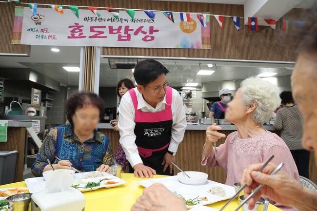 마포구, 민선 8기 2년간 구정 운영 평가 '긍정 70.6%'