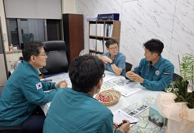 이양섭 충북도의회 의장, 집중호우 대비 무심천 현장점검