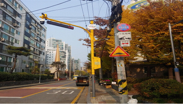 구로1동 642-6 보안등 스마트폴