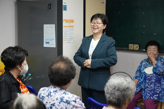 이순희 강북구청장, 104개 경로당 돌며 '현장 소통'