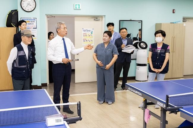 윤환 계양구청장, 폭염 대응 위한 복지시설 현장 점검