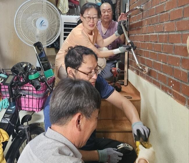 '고령친화도시' 수원, 어르신 존중&middot;배려하는 환경 조성한다