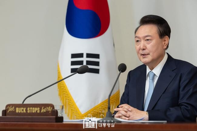 윤석열 대통령이 8월29일 용산 대통령실 브리핑룸에서 국정브리핑을 하고 있다.&nbsp;